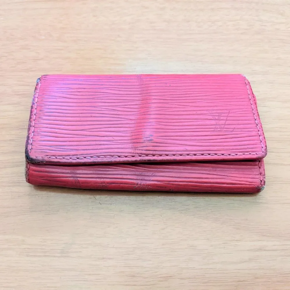 Louis Vuitton Epi Key Holder/Wallet #1144💥PRICE DROP💥